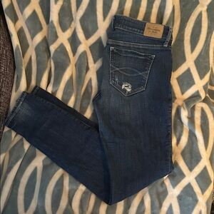 Abercrombie & Fitch Dark Blue distressed jeans size 6 28/29 Pre-Loved